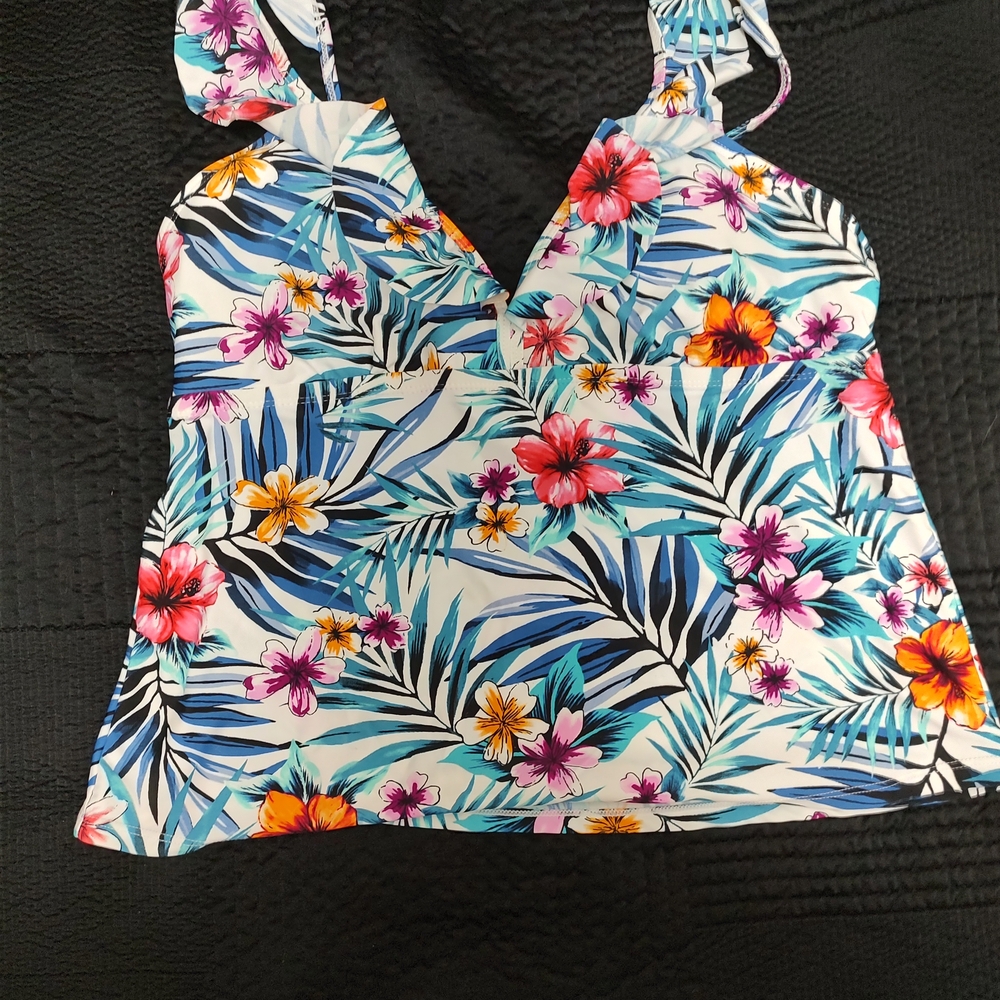 Floral Tropical Print Tank Top